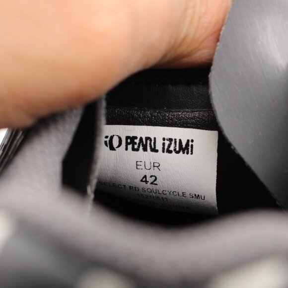 SOUL CYCLE Pearl Izumi Cycling Shoes with Yellow Accents - Picture 9 of 9